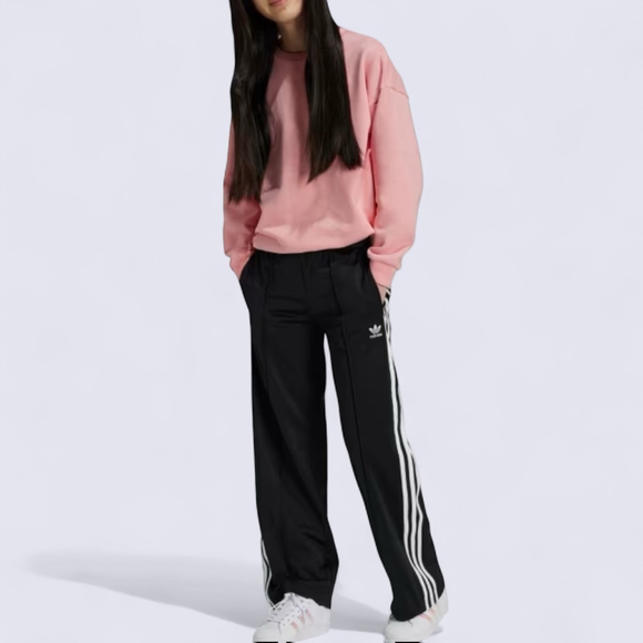 Adidas Kids Adicolor 3-Strip Wide Leg Active Pant Size S - Picture 2 of 8